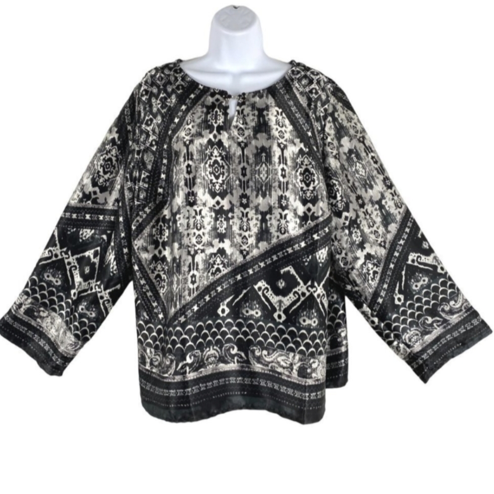Susan Graver Black Ikaat Tribal Print W Rhinestone Clasp Tunic Women's 1X